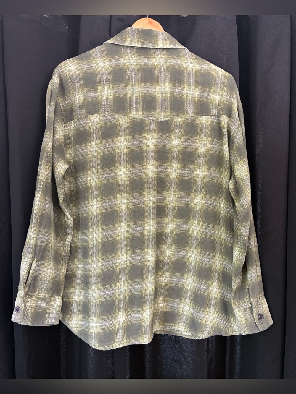 Women's Oversized Long Sleeve
Flannel Shirt Wild
Fable Olive Green Small - Picture 2 of 4